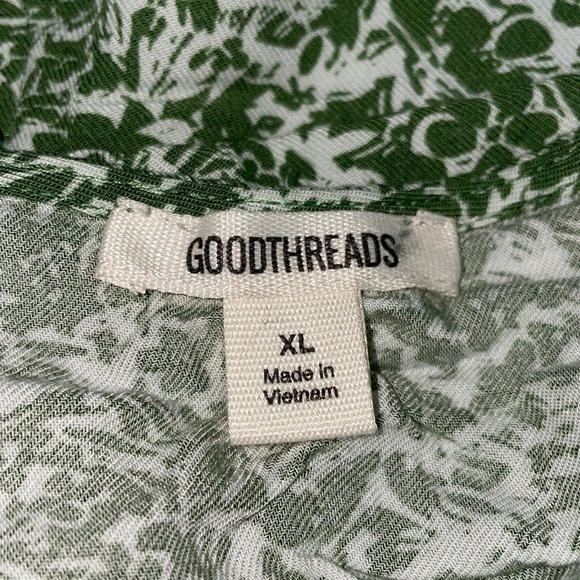 Goodthreads Ditsy Floral Smocked Blouse Top - Picture 7 of 12